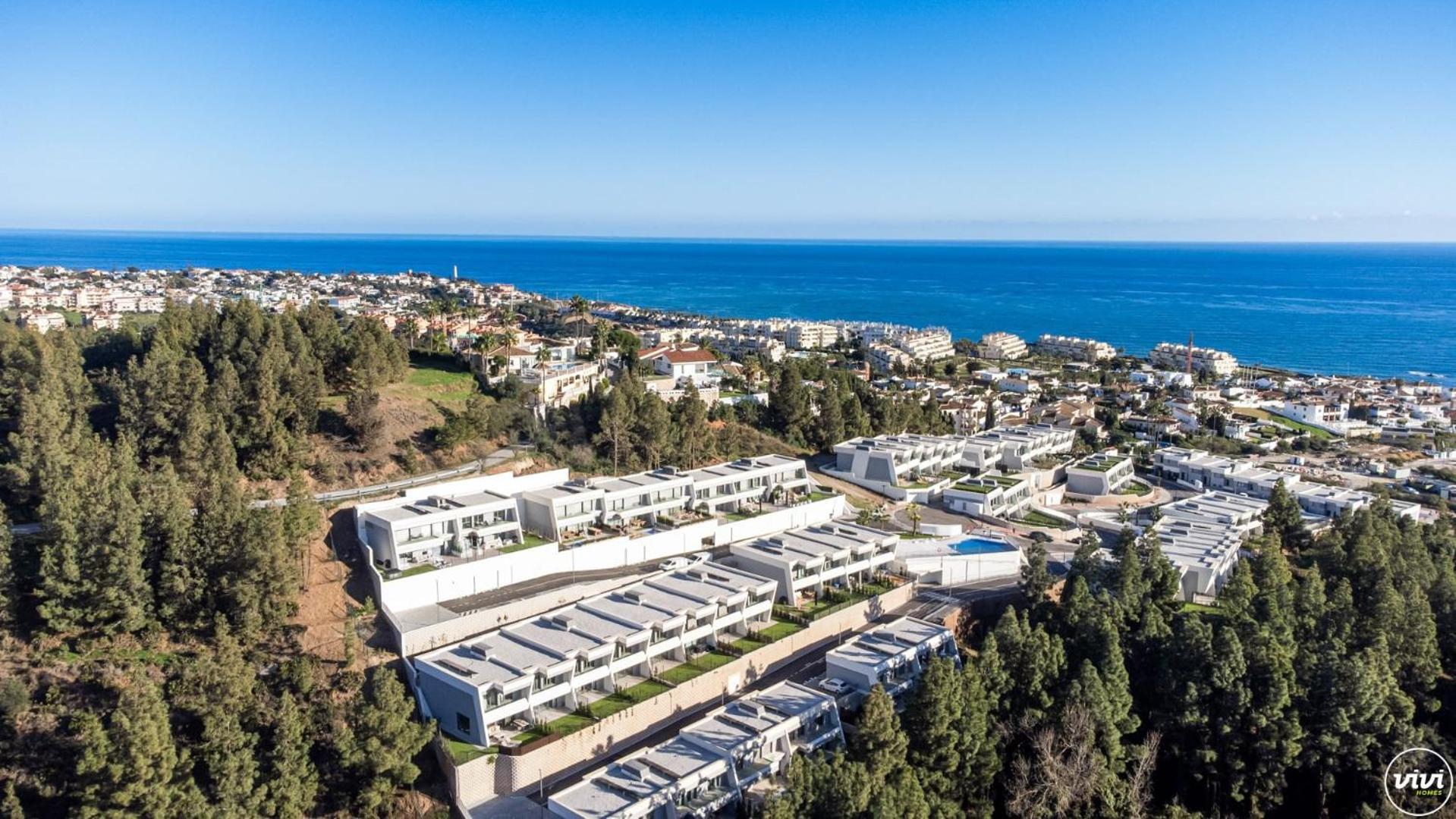 Vivi Homes - Elies House Pool, Gym, Spa & Sea View El Faro Exterior photo